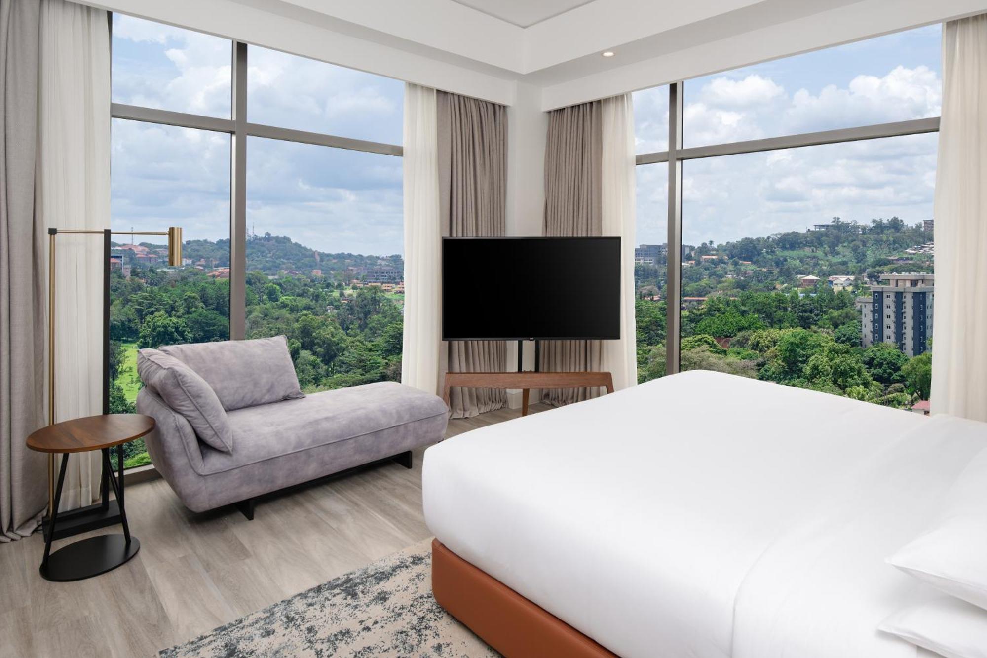 Four Points By Sheraton Kampala Eksteriør bilde